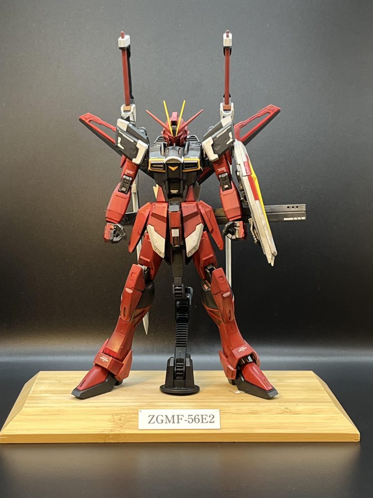 ソードの位置が本来より広めになりました少しがっちりした印象に