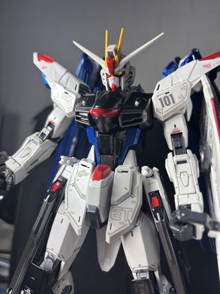 フリーダムガンダム Ver.2.0全塗装が完成！–4枚目/制作者：エグ・ヤン