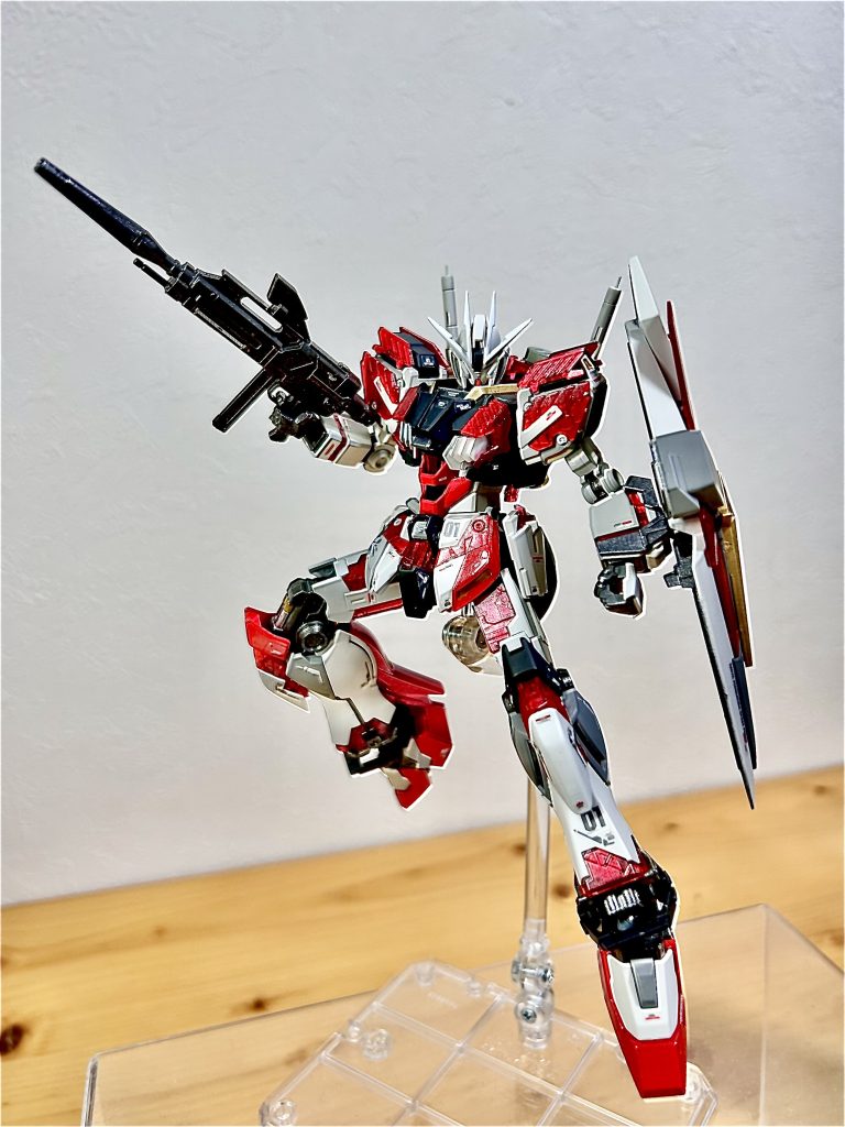 可動域も広く、アクションが決まりやすいキットです。