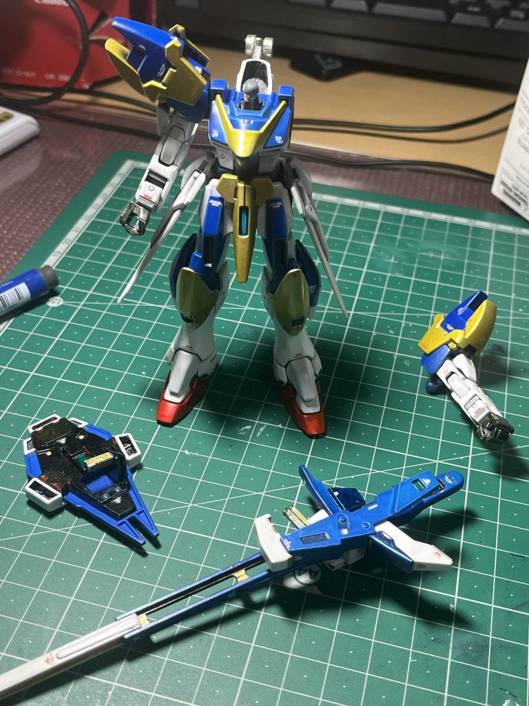 HGUC V2アサルトバスターガンダム+コアファイター(VER KA風)–4枚目/制作者:amuroikima-su
