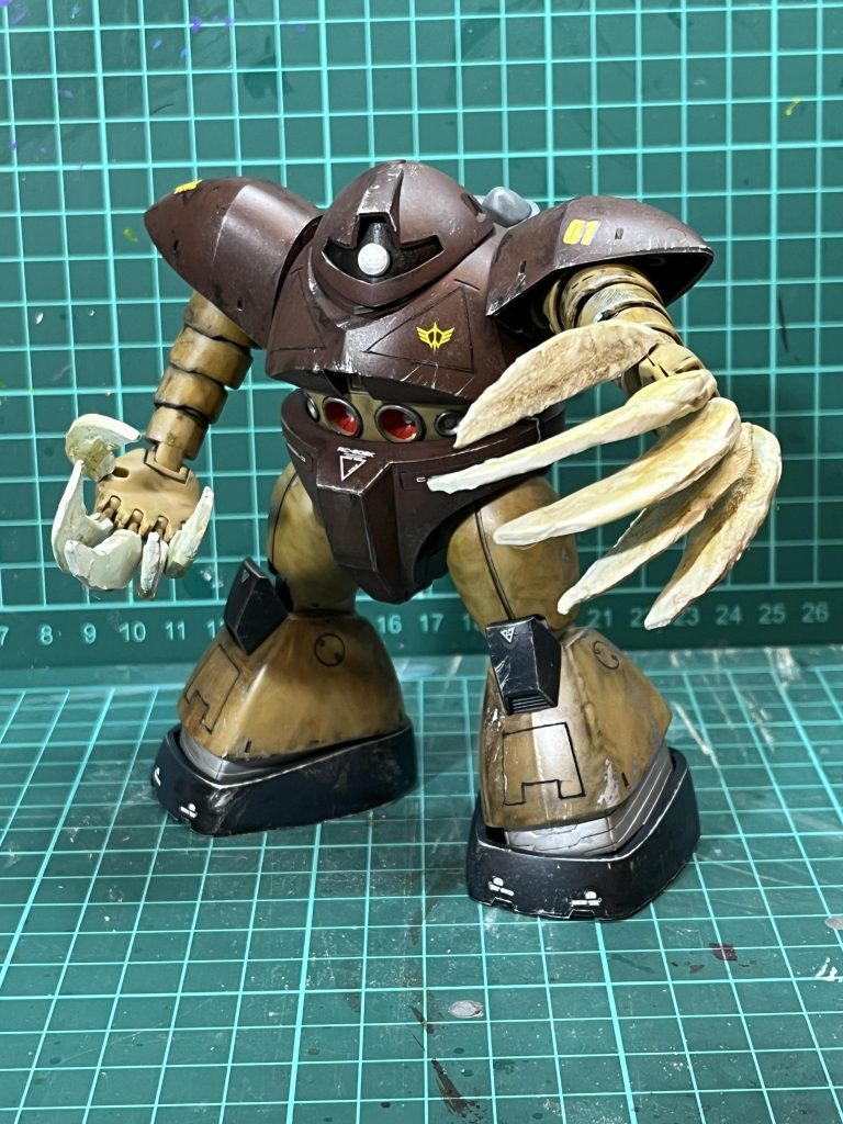 バーン！爪の磨きが足らんか？見てくれてありがとうございます。 