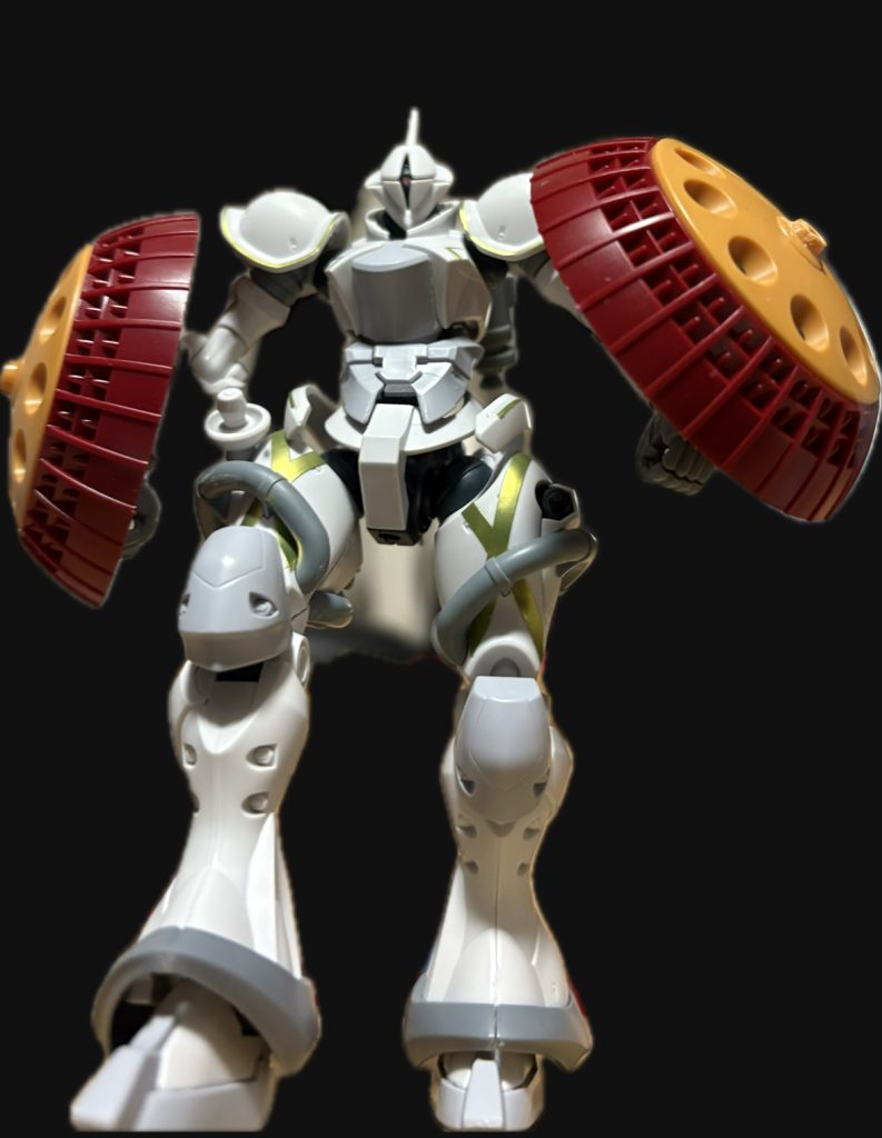 白には似合わんギャン盾カラー笑