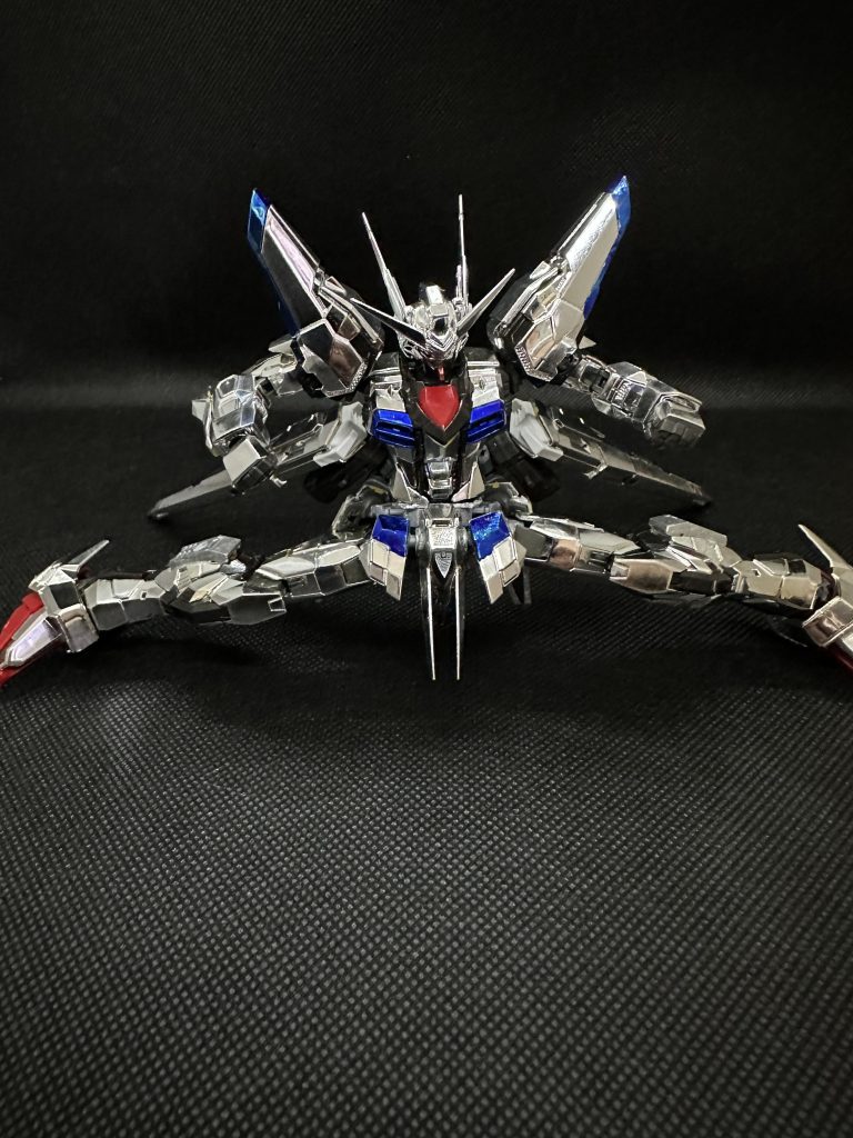 足もめっちゃ開きます。