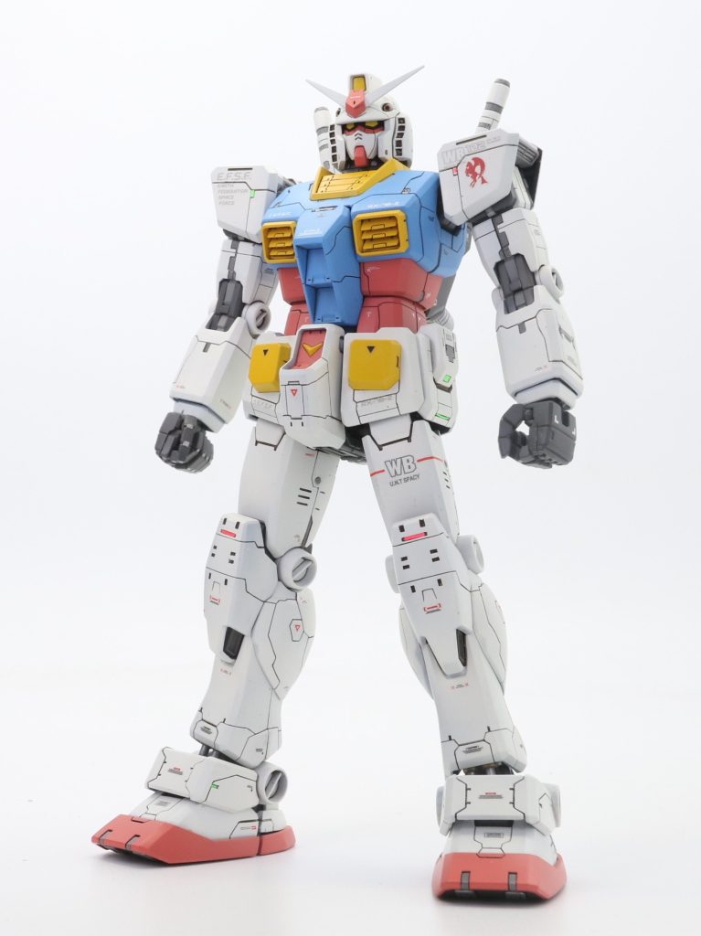 本体正面公式デカール＋ハイキューパーツのコーションデカール、アシタのデカールを使用してます