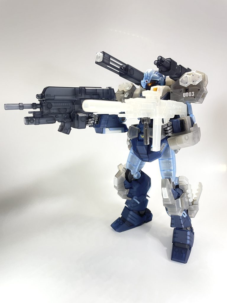 きっと量産機はやらないであろう全弾発射