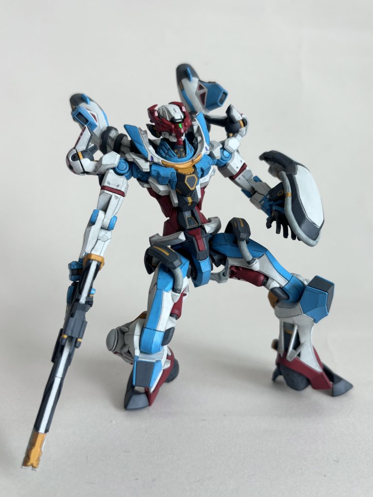 付属の別フェイスも武器類も凝ってますね