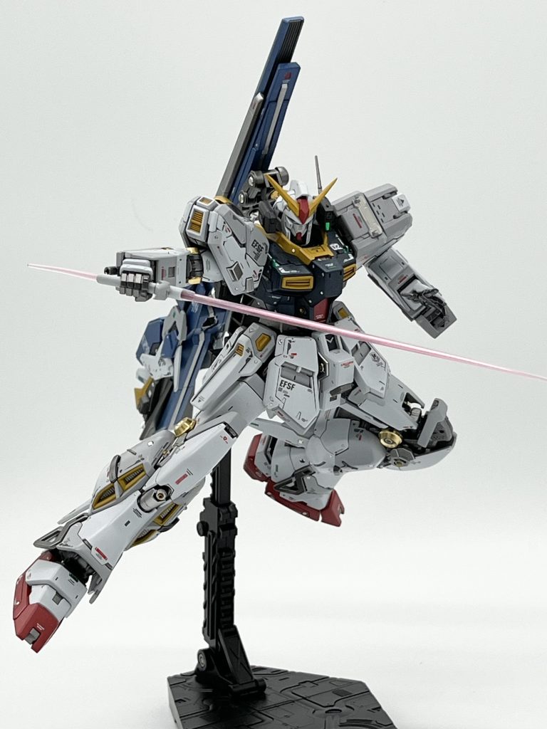 ビームサーベルショットここからはポージングショットが続きます📷