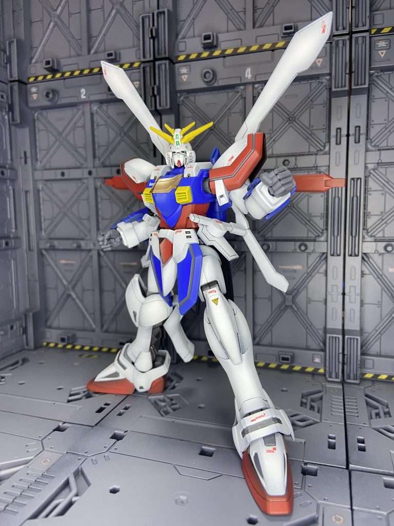 以前RGを組んだのでオリジナルの色でと思いましたが、いかんせんセンスが無いので…