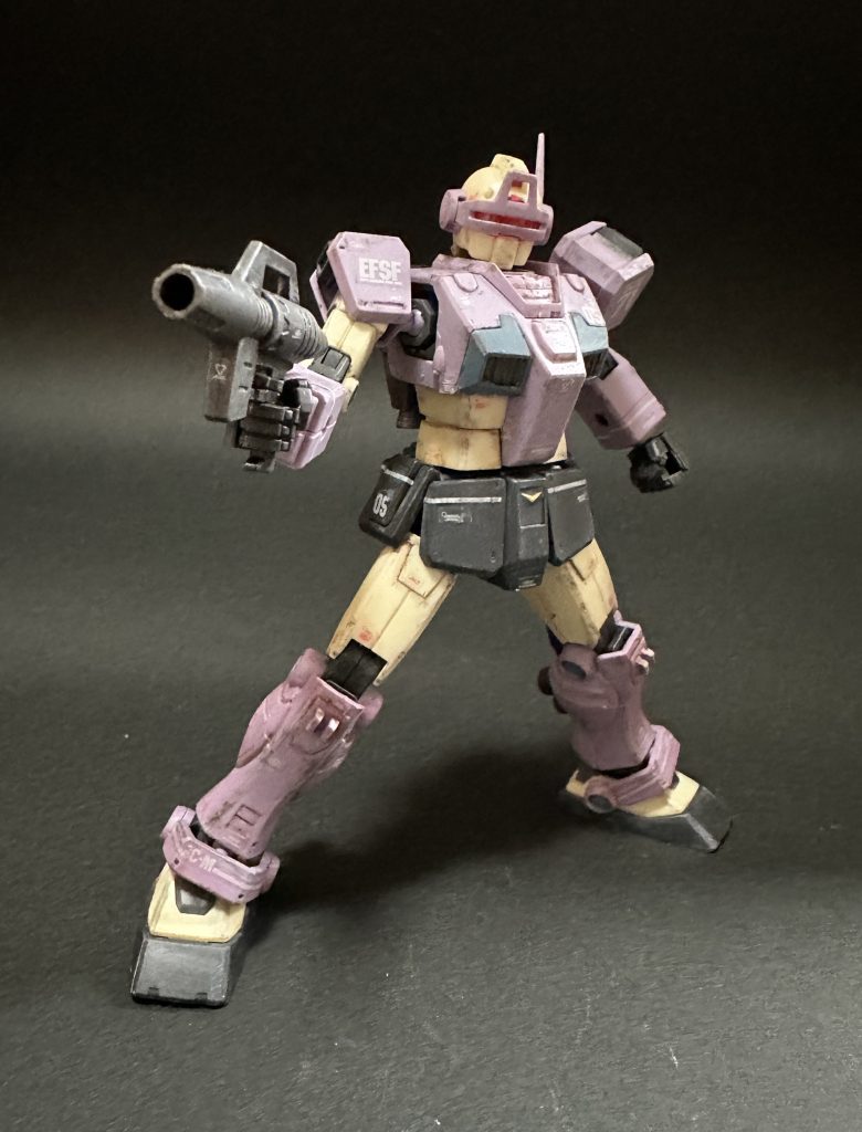 このバイザーを見て　あっ、必殺仕置人だ。なんて思ってしまう方はきっと、ガンダムリアルタイム時期のファンですね。