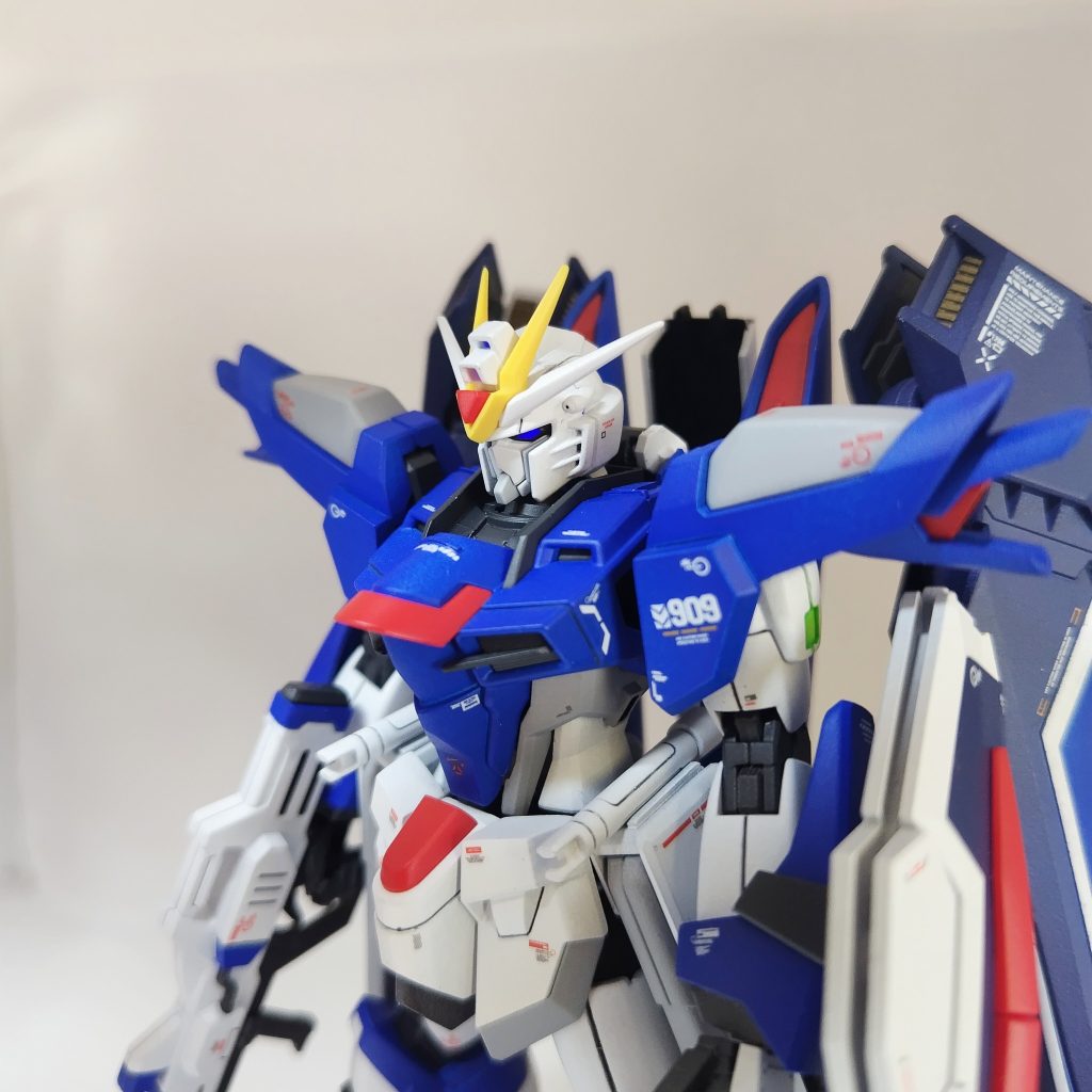HGCE 1/144 STTS-909 ライジングフリーダムガンダム