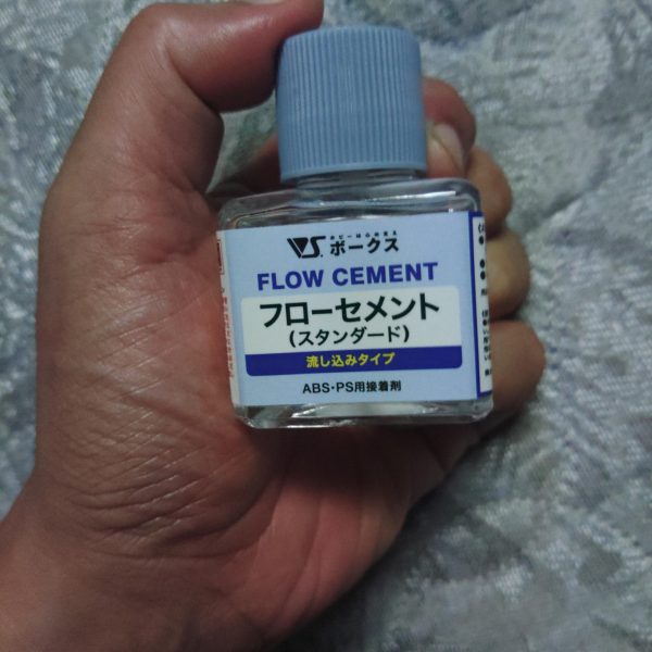 ABS用流し込みタイプ接着剤