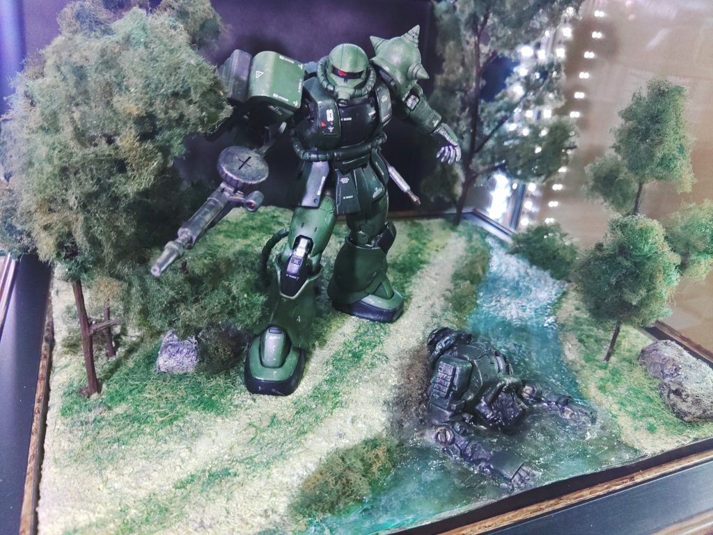 緑色の格好いいヤツ–4枚目/制作者：たっつん