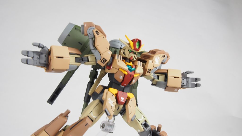 デミバーディングのカメラを額に取り付けてZZのハイメガキャノンみたいにしてみました。