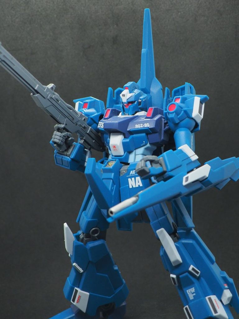 隊長機は作らないだろうなぁ(gundam-kao5)