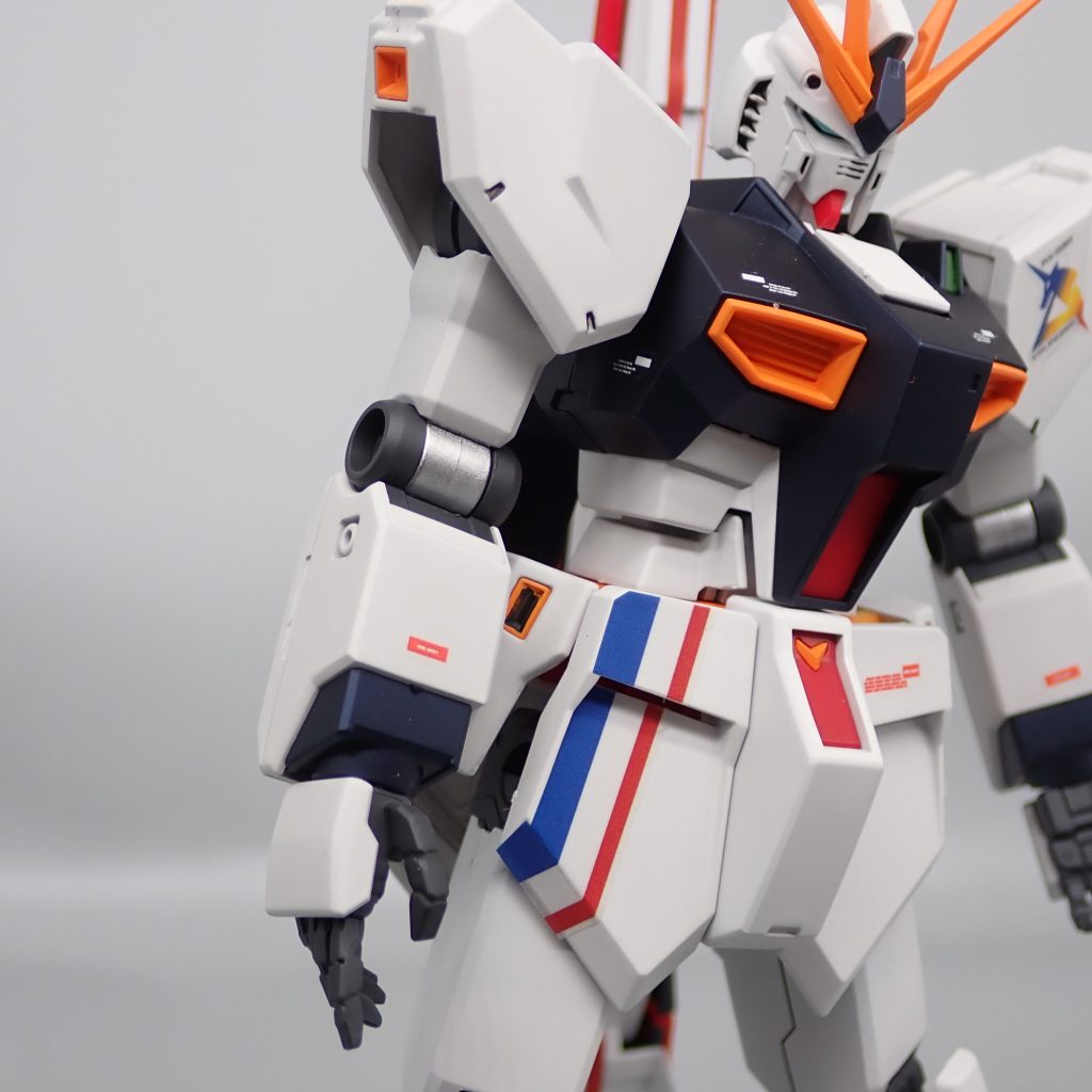 ニューガンダムFF–4枚目/制作者：アンジェロのプラモデル工房