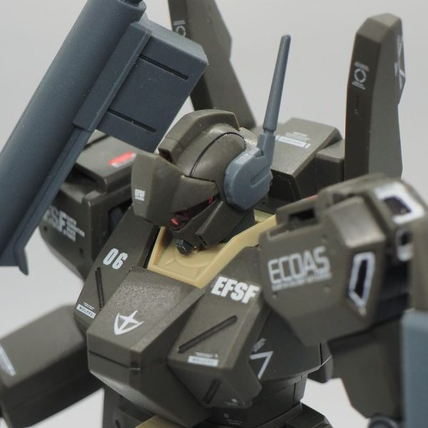 ジェガンＤ型エコーズタイプ