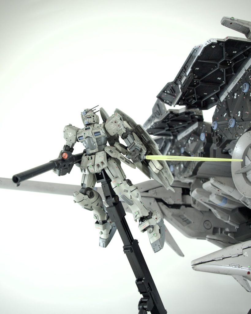 ステイメンのビームサーベルも黄色私の好みでしたがグレーを基調とした機体には黄色いビームサーベルが似合うと思ってました