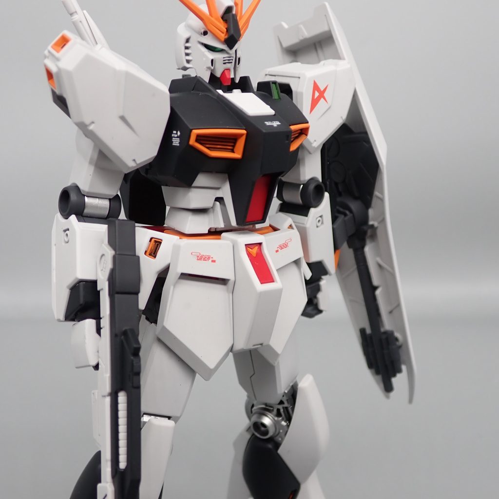 ニューガンダム–3枚目/制作者：アンジェロのプラモデル工房