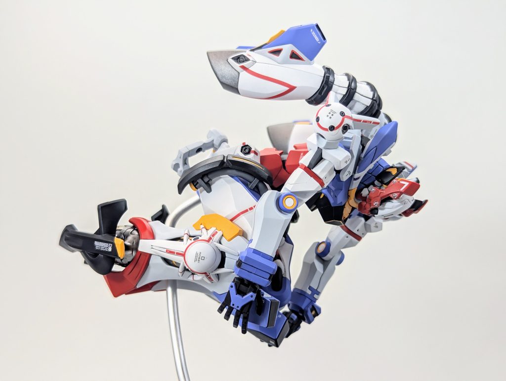 最後に、いや~思ってた以上に大変でしたが、やっぱりやり遂げると達成感半端ない(gundam-kao7)1/100出るならどこまでパーツ分割で再現されるか‥(そもそも出るのか❓(gundam-kao1))最後まで見て頂きありがとうございました(gandam1)