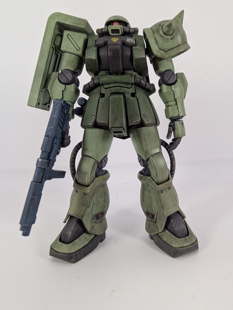 このザク、結構好きなプロポーションかも(zaku-kao6)