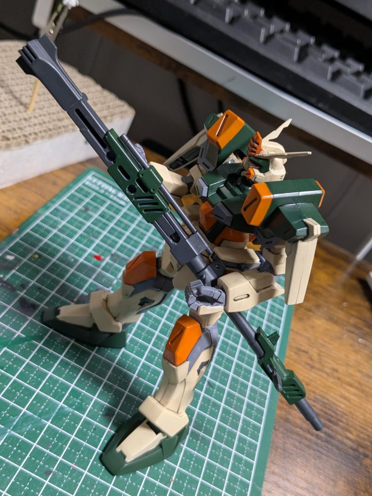 超高インパルス長射程狙撃ライフルもーど 両武器の連結もできます。保持はまあ、持ってるような雰囲気にならなくもない。