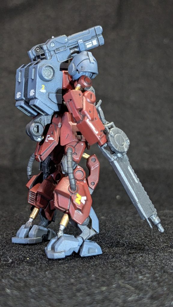 墨入れ、軽くデカール貼って、つや消しトップ吹いて完成です。