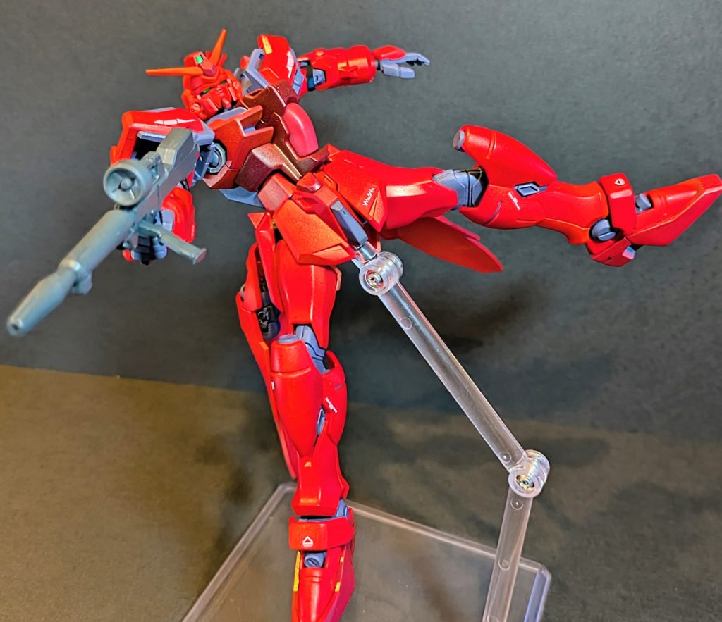 ストライクをベースにミキシングしてます胸部はくり抜きではめ込みました。