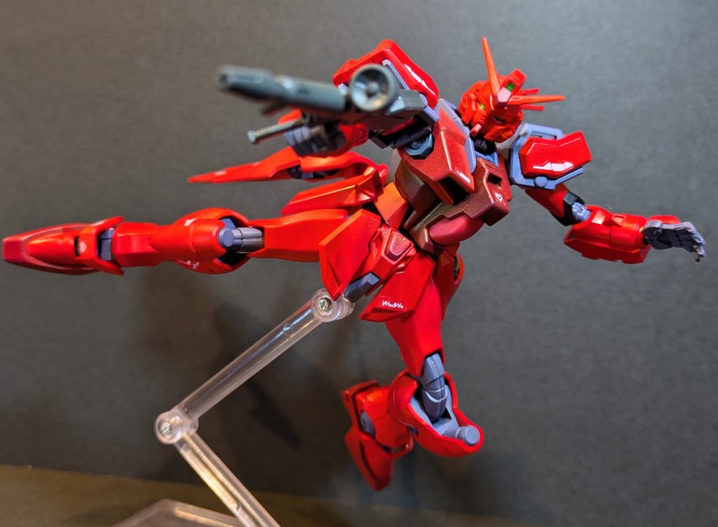 サーベル作り忘れてしまいました。でもこのシリーズのライフルはデザインが好きですね。