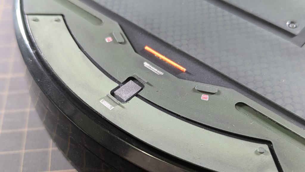 ジオン軍格納庫風の回転台アレンジ制作–2枚目/制作者：@iwashi_pla