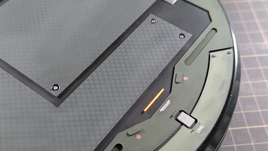 ジオン軍格納庫風の回転台アレンジ制作–5枚目/制作者：@iwashi_pla