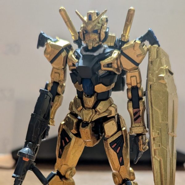 金色のガンダム