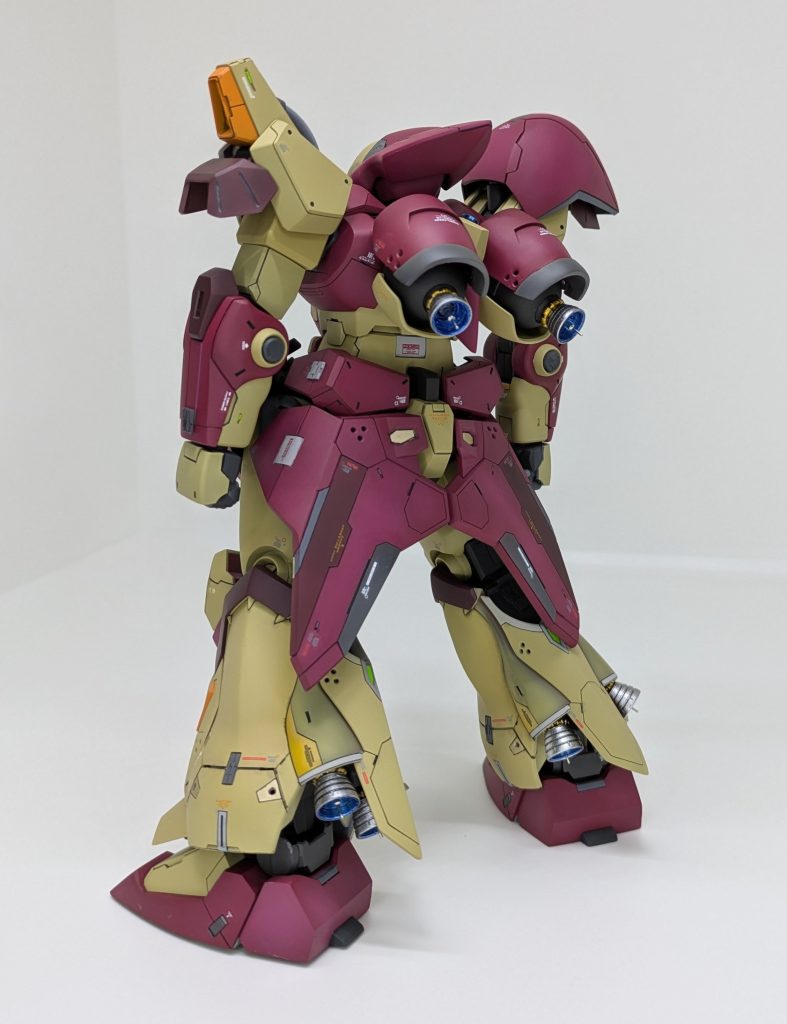 ハンドパーツとバーニアとディテールアップパーツはあすぱら模型さんで購入したものを使用してます。めっちゃカッコよくなるので、既存パーツには戻れない体になってしまいますが、オススメですw