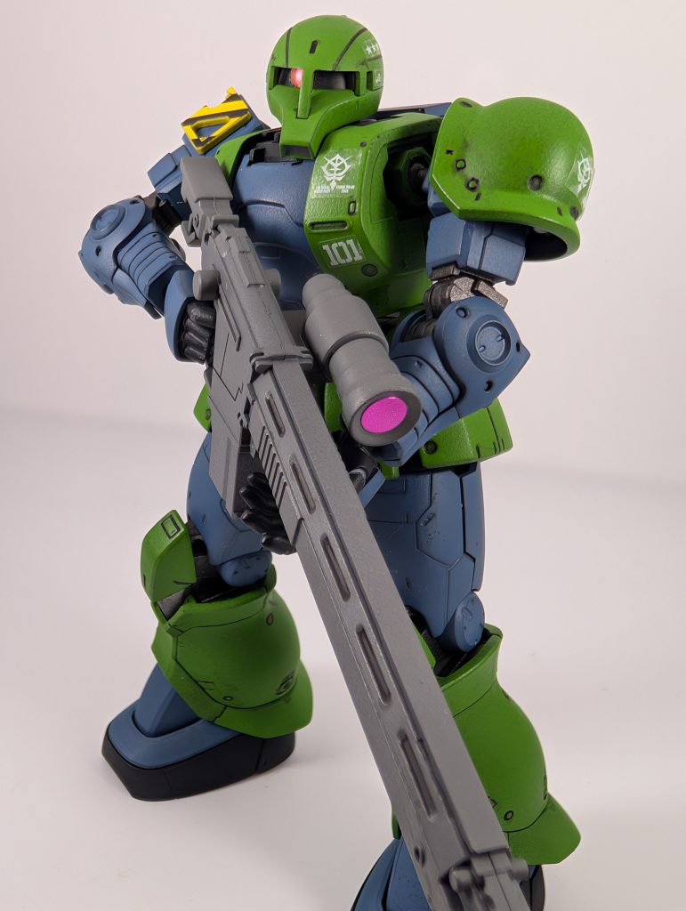 ライフルが長すぎて写真撮るの大変(笑)