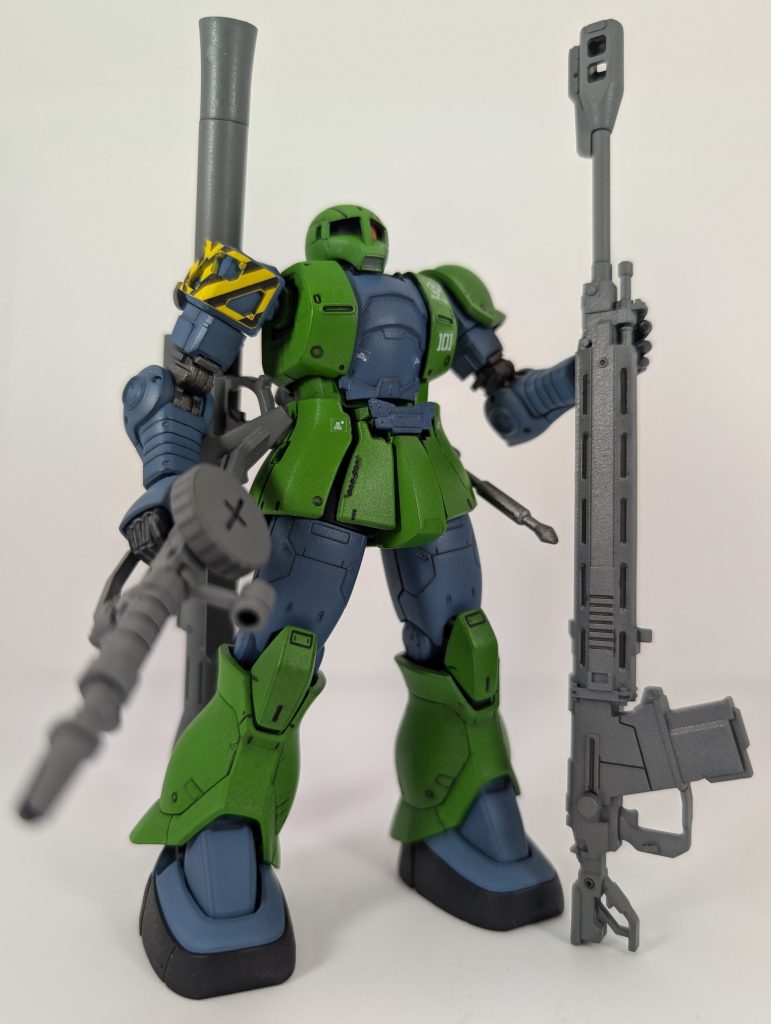 装備を全盛り(zaku-kao5)