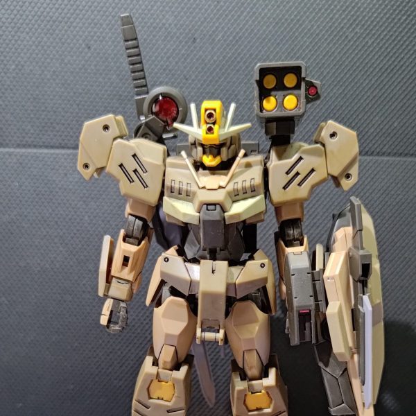 HG　ダブルオーコマンドクアンタ