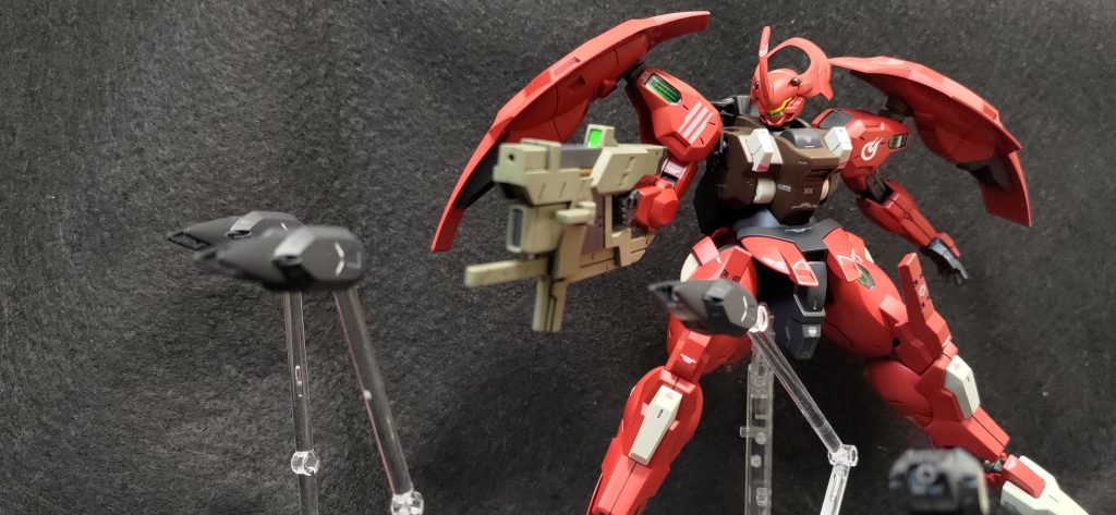 攻撃ドローンは4個に増えてます