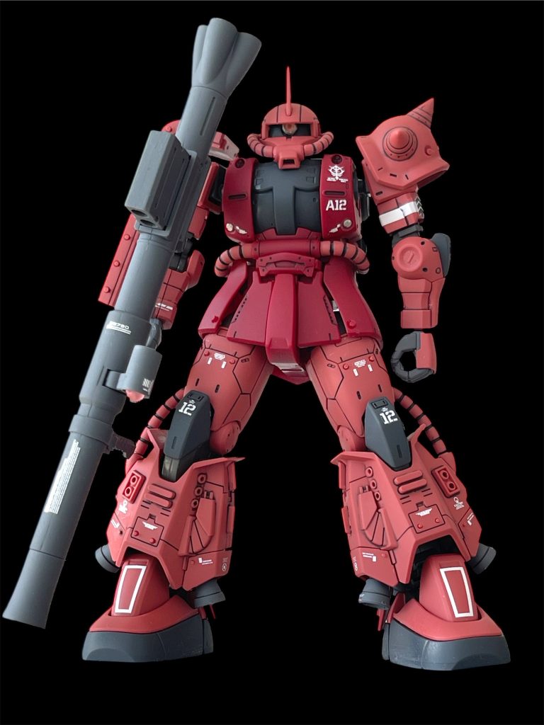 シャアザクにはマシンガンよりバズーカを持たせたくなるのは私だけでしょうか