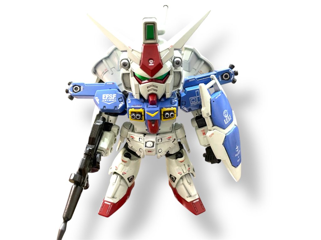 やり出したらどんどん欲が出て、当初の簡単な改造だけのはずが膝下などは切った貼ったでほとんど造形😅