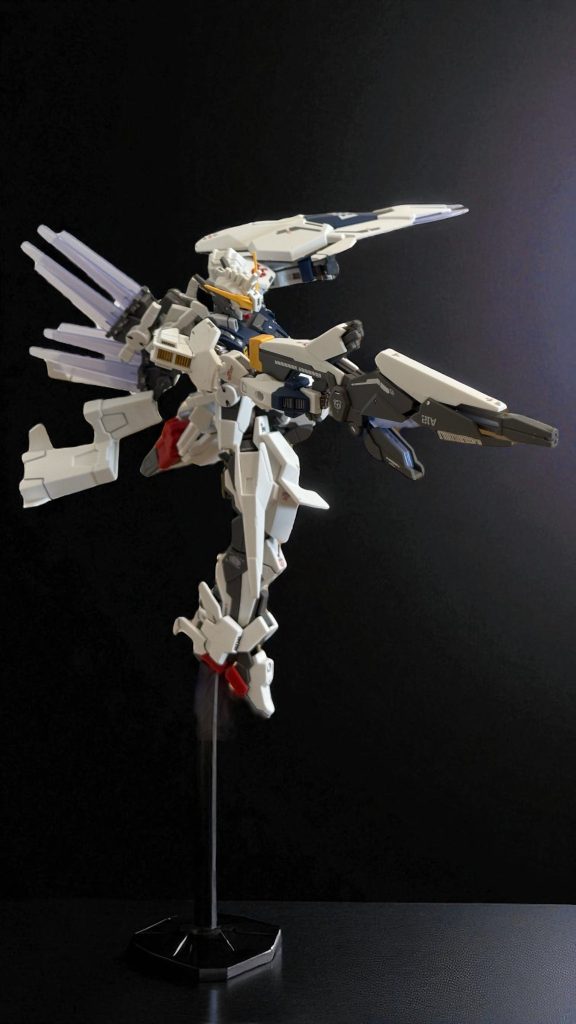 ガンダムジリウス–3枚目/制作者：OBORO二等兵