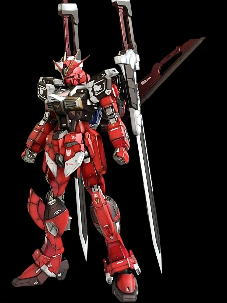 全身🐣SPECIIのキットはちょっと紅すぎる！と思ったので（決して買えなかった恨みではない）、通常版を自分好みの色味でグラデ塗装にしました🥰