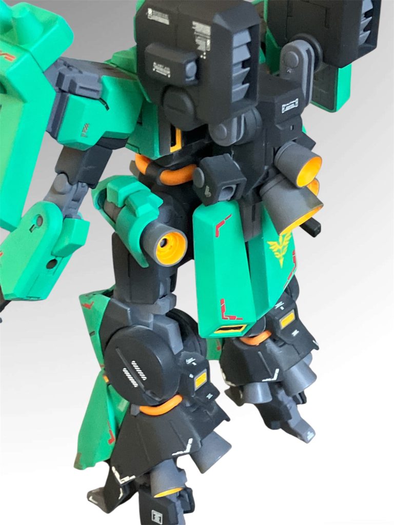 サイドバックです