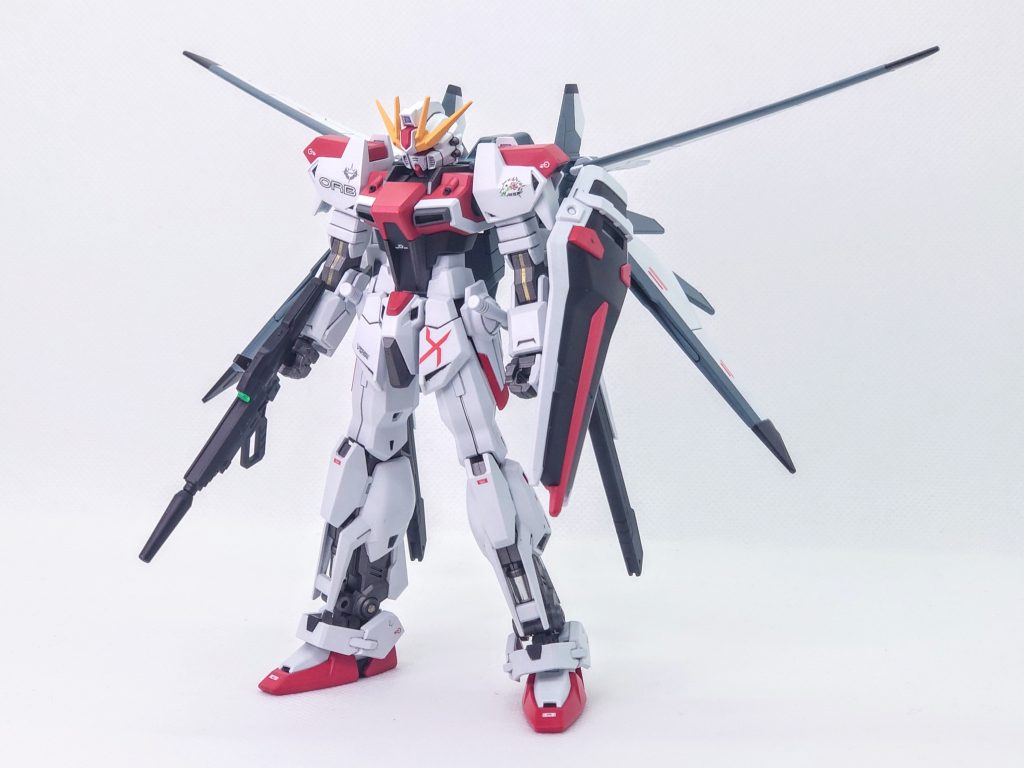 前面全身ミキシングですが要所にストライク系列機を使いストライクの印象を残すようにしました。