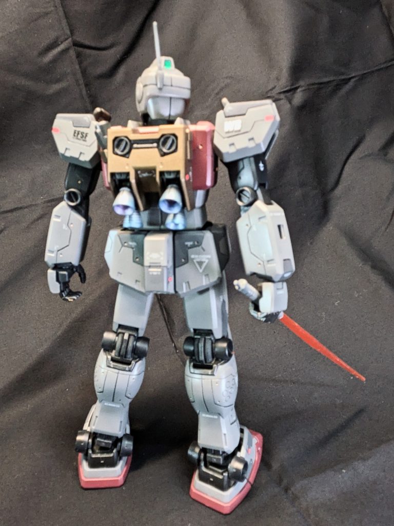 量産機のシンプルなカッコ良さ。