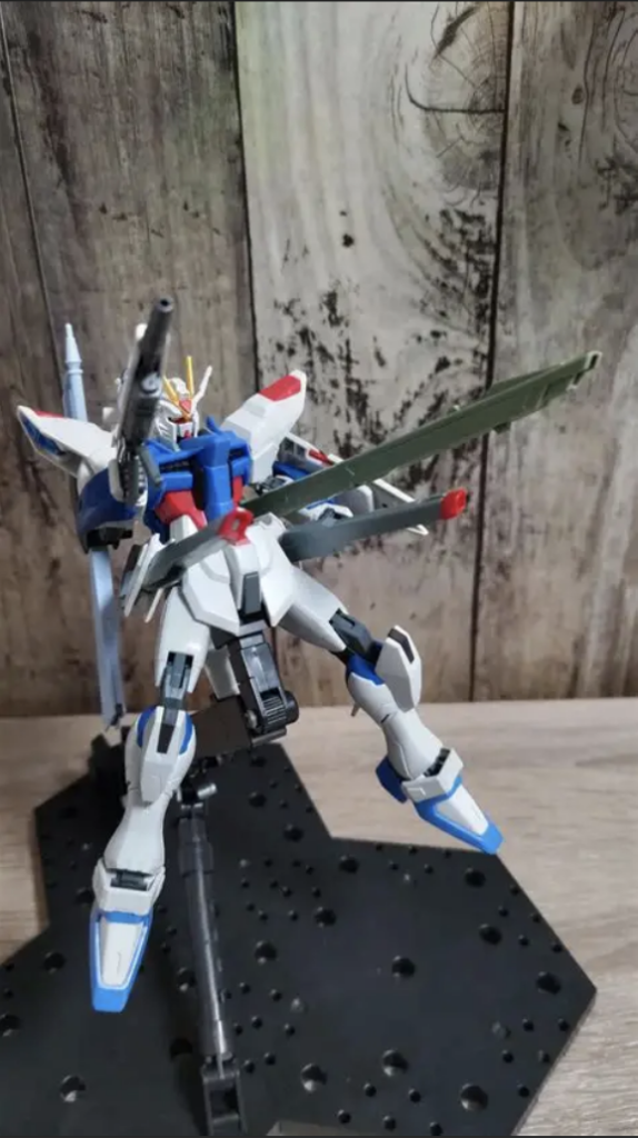 フェルネウスフリーダムガンダム–3枚目/制作者：鉄血