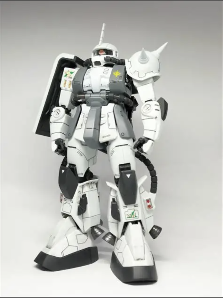 ほぼ素組みです。スパイクのみビルダーズパーツに変更しました。ホワイトは缶スプレーで他は筆塗りです。