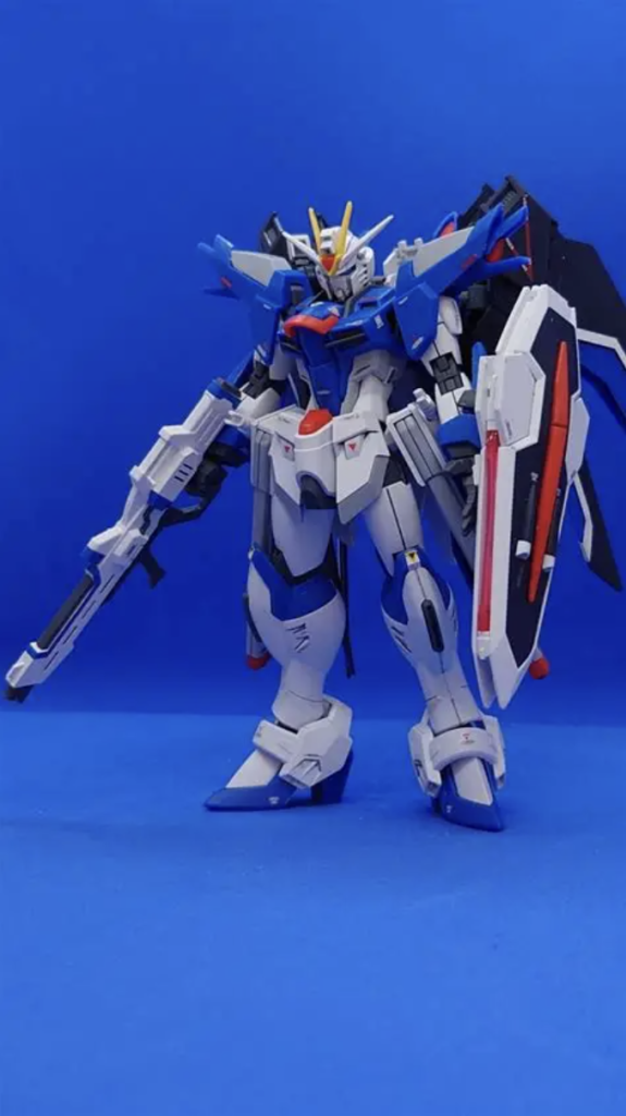 ライジングフリーダム–3枚目/制作者：Golgo31