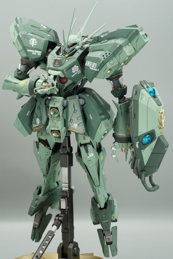 シールドもグリーンに塗装しました。個人的には気に入ってます。