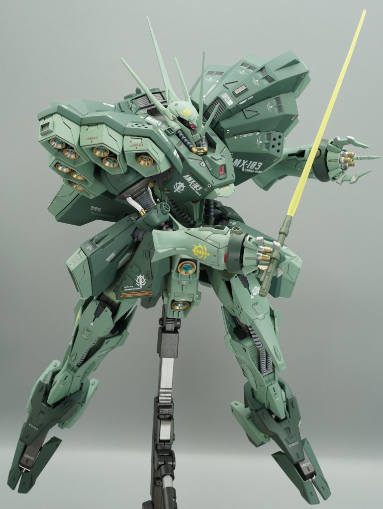 異形なMSで登場回数も少なかった印象ですが、パイロットのマシュマーのキャラクターもあって好きなMSなんですよね。ゲーマルクやRジャジャとか1/100で発売してくれないかなぁ。