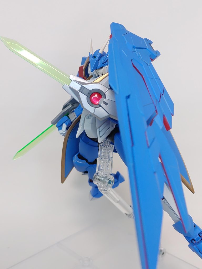 ある程度マントのような使い方もできるように