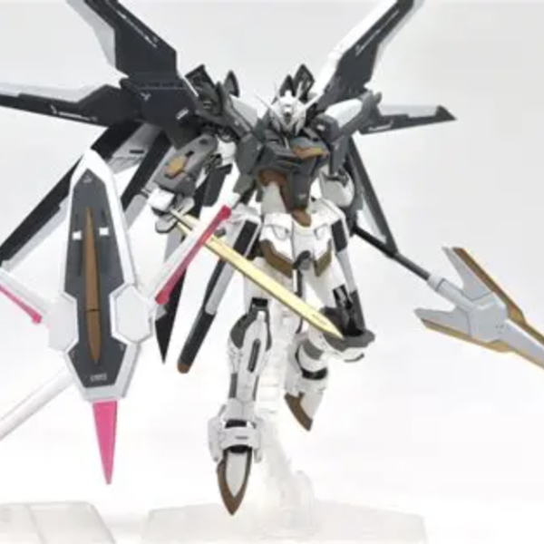 ライジングフリーダム【ホワイトナイト】